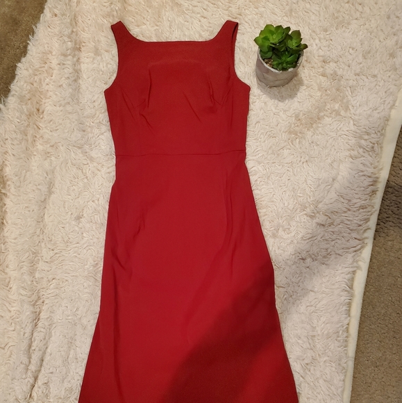 Express Dresses & Skirts - 💃 Express Midi "Sassy & Classy" red size 3/4